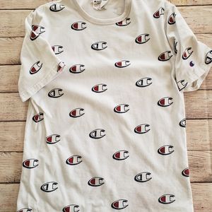 Champion T-Shirt